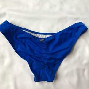 vs cheeky swim bottoms